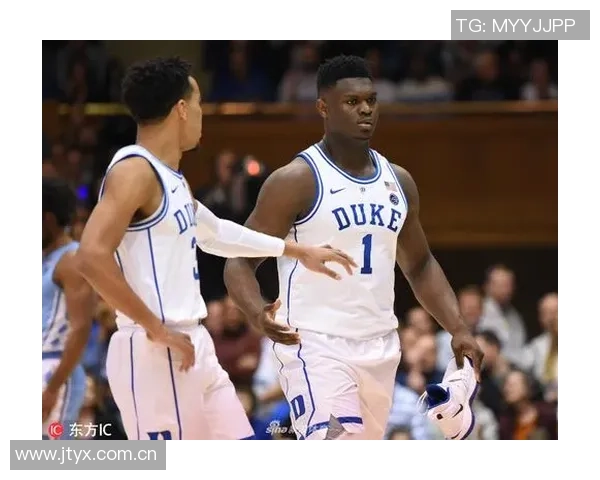 锡安赠送球鞋给癌症小球迷并亲笔签名致敬我的英雄展现温暖与关怀