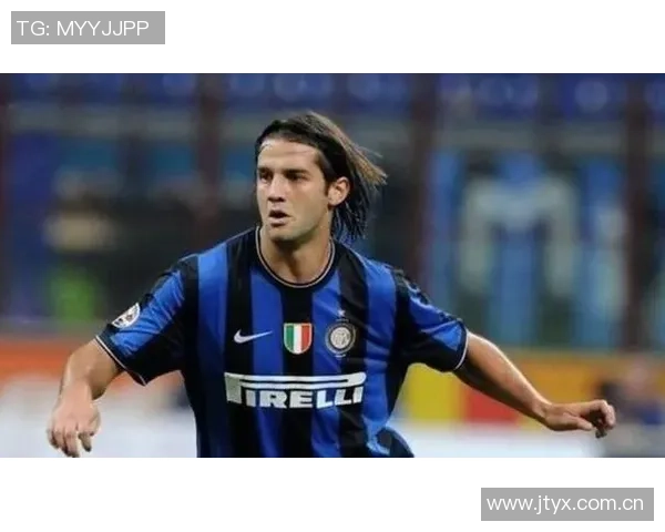 卡萨诺谈齐沃战术转变强调进攻参与度提升与前任截然不同