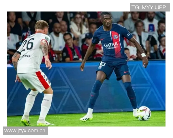 恩里克谈登贝莱未来归属建议关注比赛而非奖杯争夺